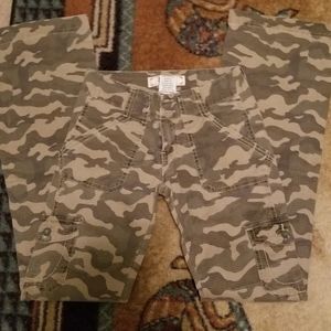 YMI Camo light weight pants size 1
